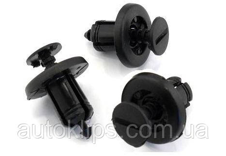 Клипса Renault Clio Duster Fluence Laguna Kangoo Twingo Megane Master Traffic Scenic / Dacia Logan (отв.8мм)