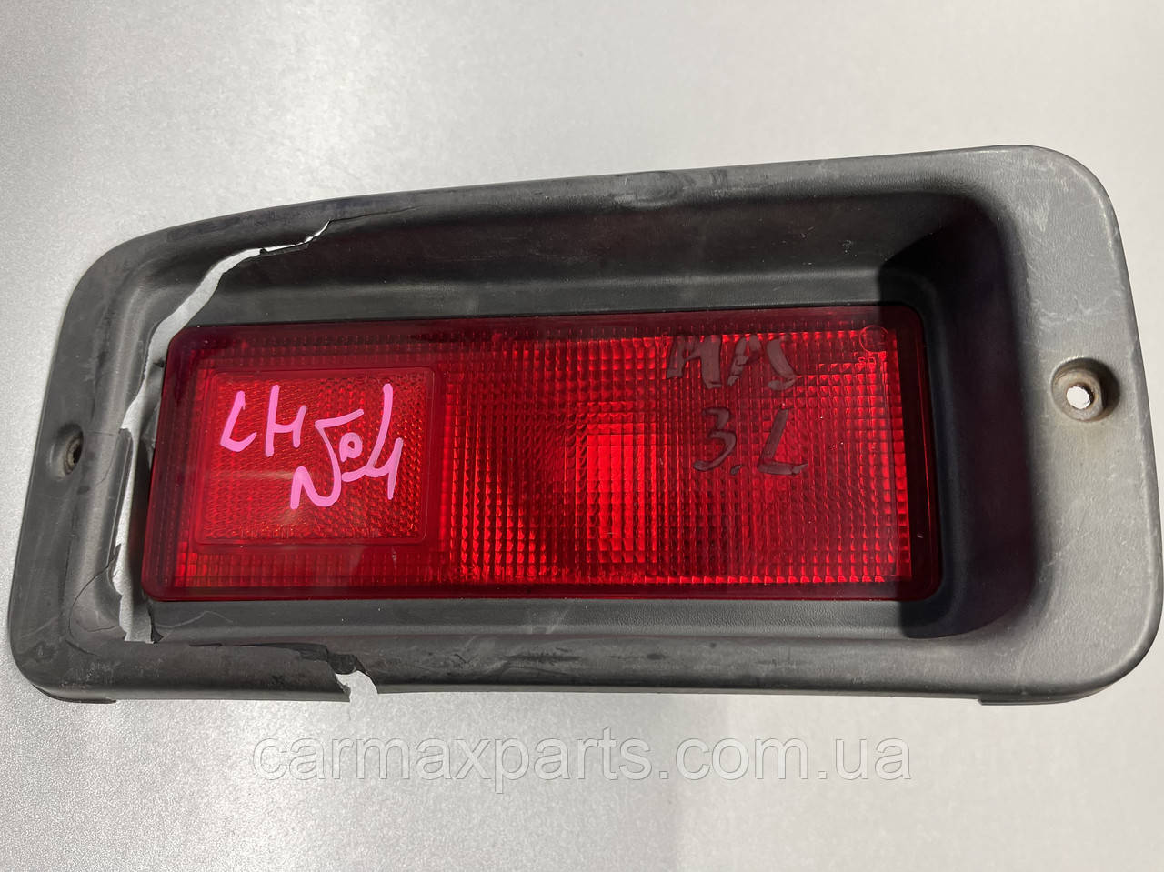Ліхтар заднього бампера ЛОВИЙ Mitsubishi Pajero Sport 1 1997-2008 ДЕФЕКТ