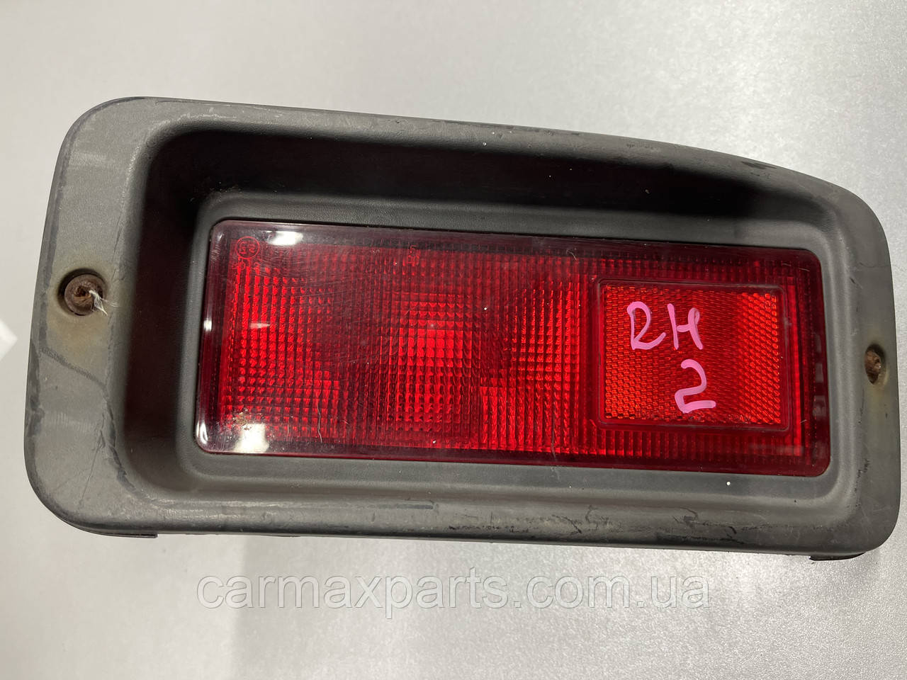 Ліхтар заднього бампера ПРАВИЙ Mitsubishi Pajero Sport 1 1997-2008, фото 1