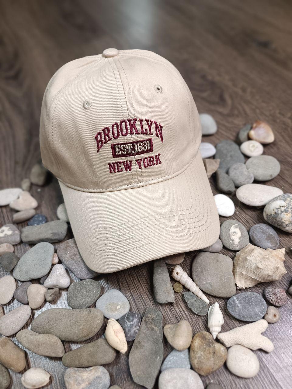 Кепка Бейсболка brooklyn кремова