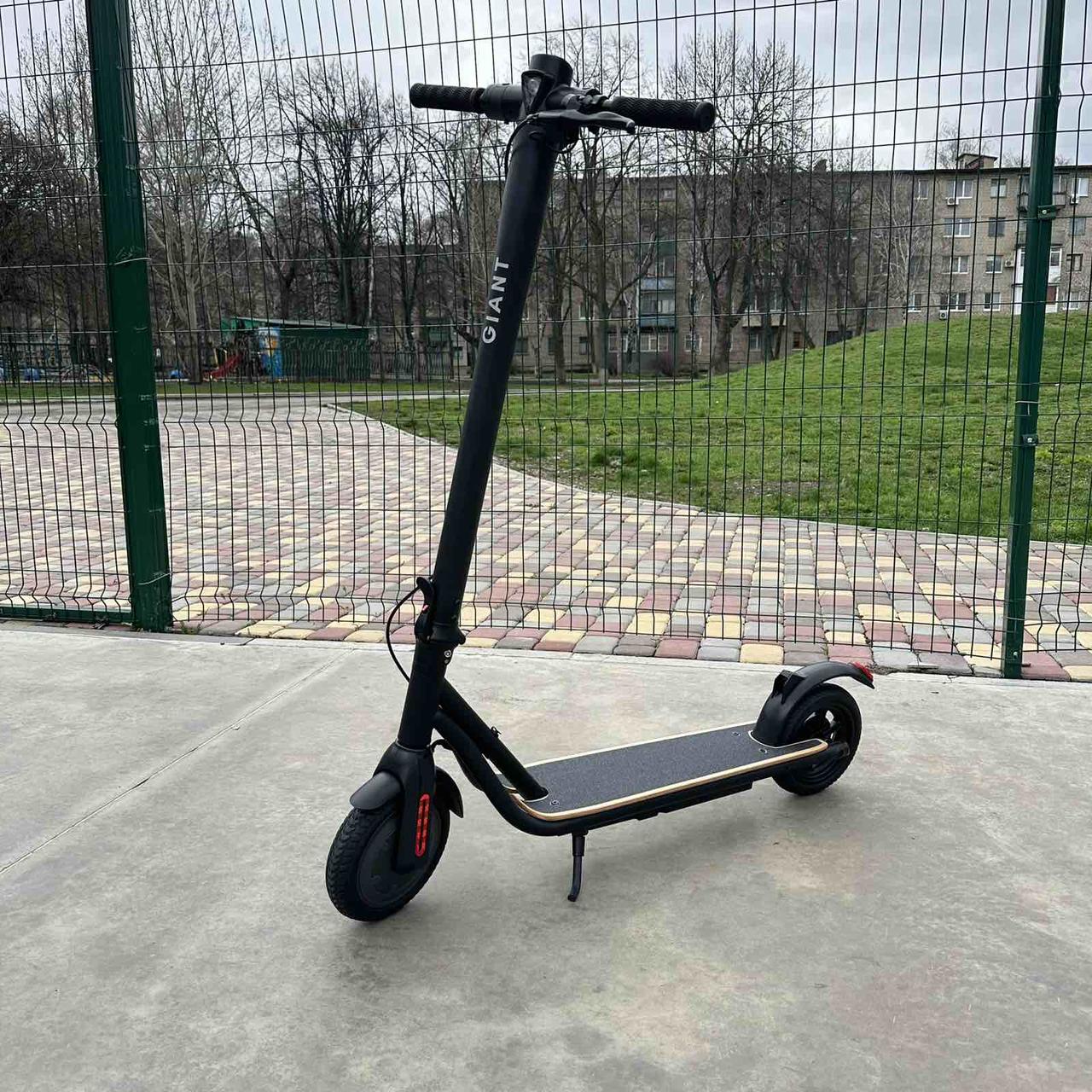 GIANT U9 PRO2 600W 13Ah черный