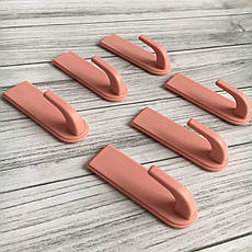 Гачок пластиковий напівовальний рожевий, фото 3