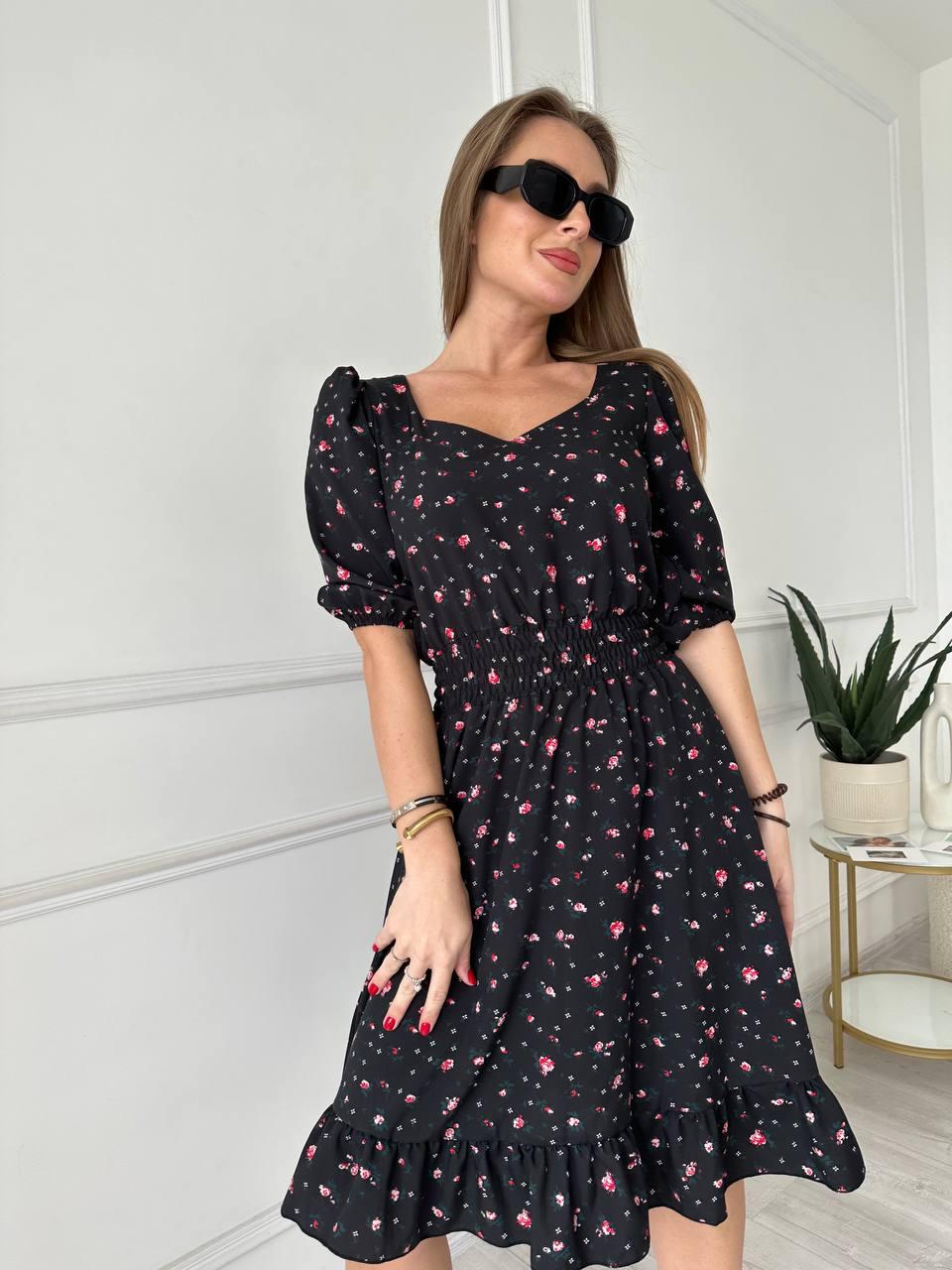 Літня жіноча сукня з коротким рукавом і рукавом 3/4(Розміри 42-48), Чорна в квітковий принт