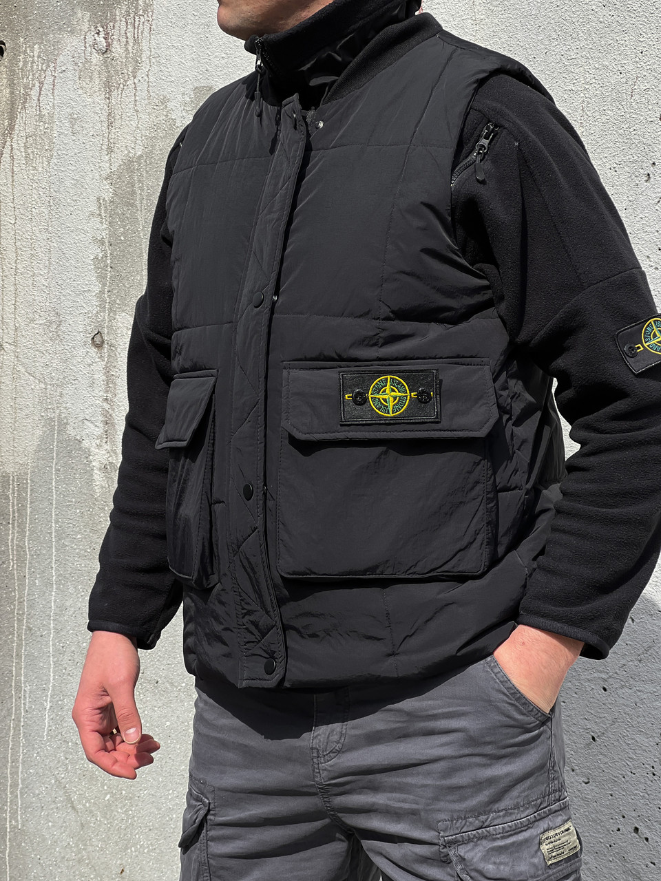 Жилетка чоловіча Stone Island / CLO-453 (Розміри:L,XL)