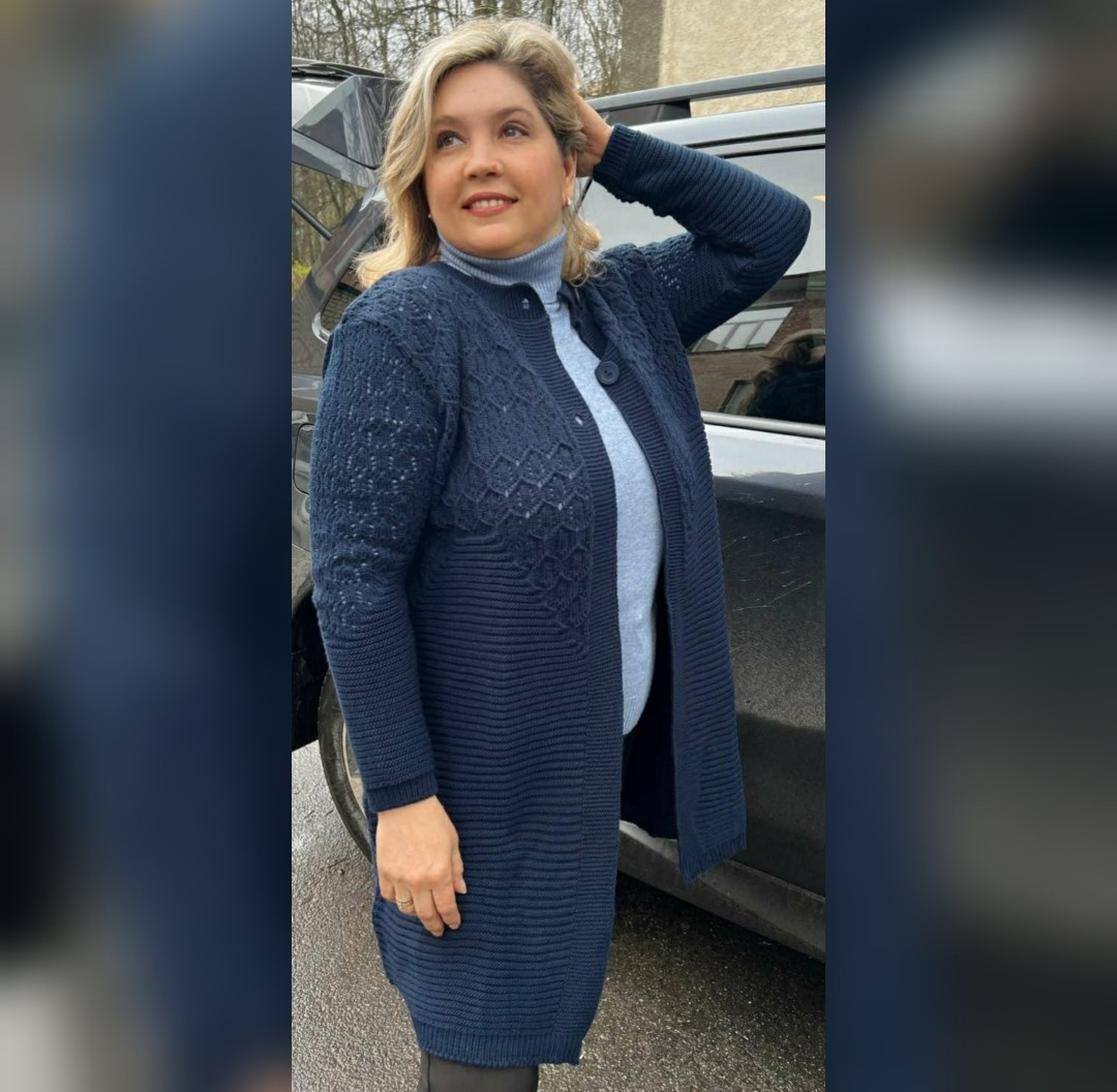 Жіночий в'язаний кардиган вільний