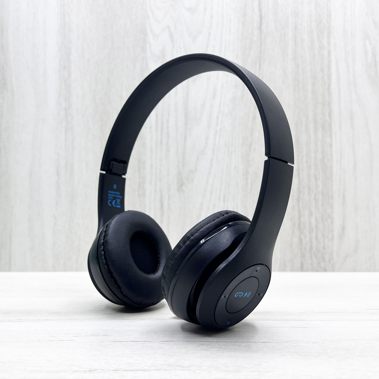 Накладні Bluetooth-навушники з мікрофоном Borofone BO4 Black