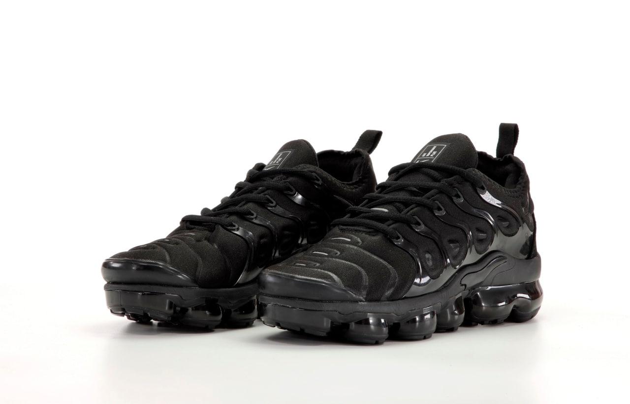 Чоловічі чорні Кросівки Nike Air Vapormax