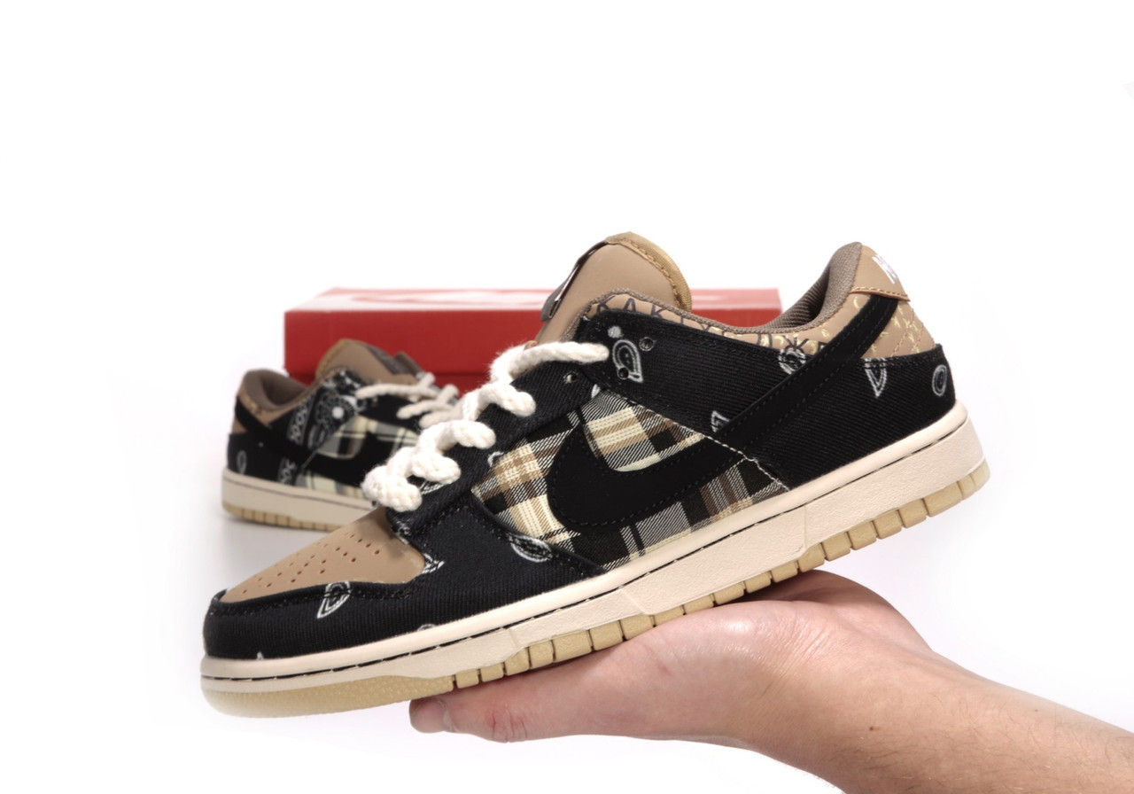 Чоловічі кросівки Nike SB Dunk Low Travis Scott