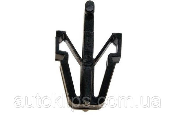 Кліпса решітки радіатора Mazda 323 626 Xedos-9 / Mitsubishi L200 Pajero lancer Opel Frontera Monterey MB153825