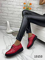 Жіночі натуральні шкіряні туфлі червоного кольору, шкіряні жіночі туфлі на танкетці