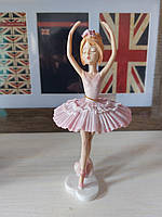 Фігурка "Мила танцівниця"