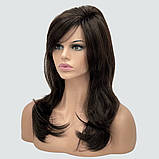 Довга красива перука з об'ємом вгорі і з підчесом на проділу, кольор гіркий шоколад, фото 3
