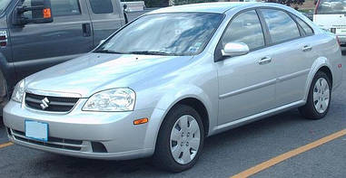 Suzuki Forenza 2004-2008