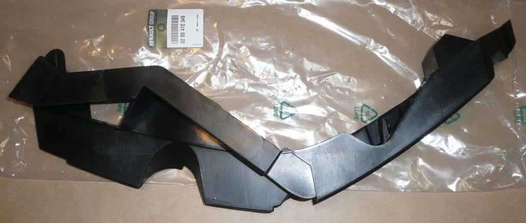 Кронштейн переднього бампера правий Renault Megane 2 Рено Меган 2 (оригінал) 8200412349, фото 1