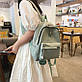 Жіночий практичний середнього розміру рюкзак з брелоком, фото 4