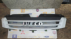 Решітка радіатор Iveco Daily E IV 2006-2011 38028010105