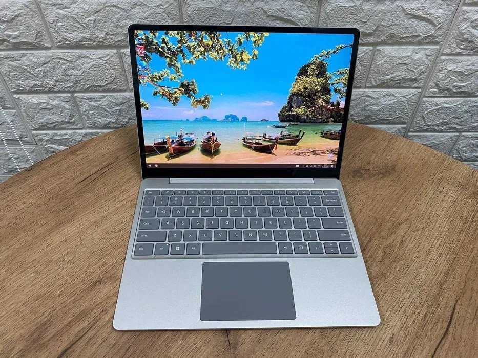 Ноутбук Microsoft Surface Laptop Go 1943 12.5"1536x1024 i5 1035G1 8Gb/SSD128Gb
