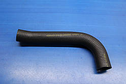 Патрубок радіатора Москвич -2141 нижній підвідний 21412-1303025