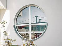 Нестандартное металлопластиковое круглое окно Круг Рехау Rehau