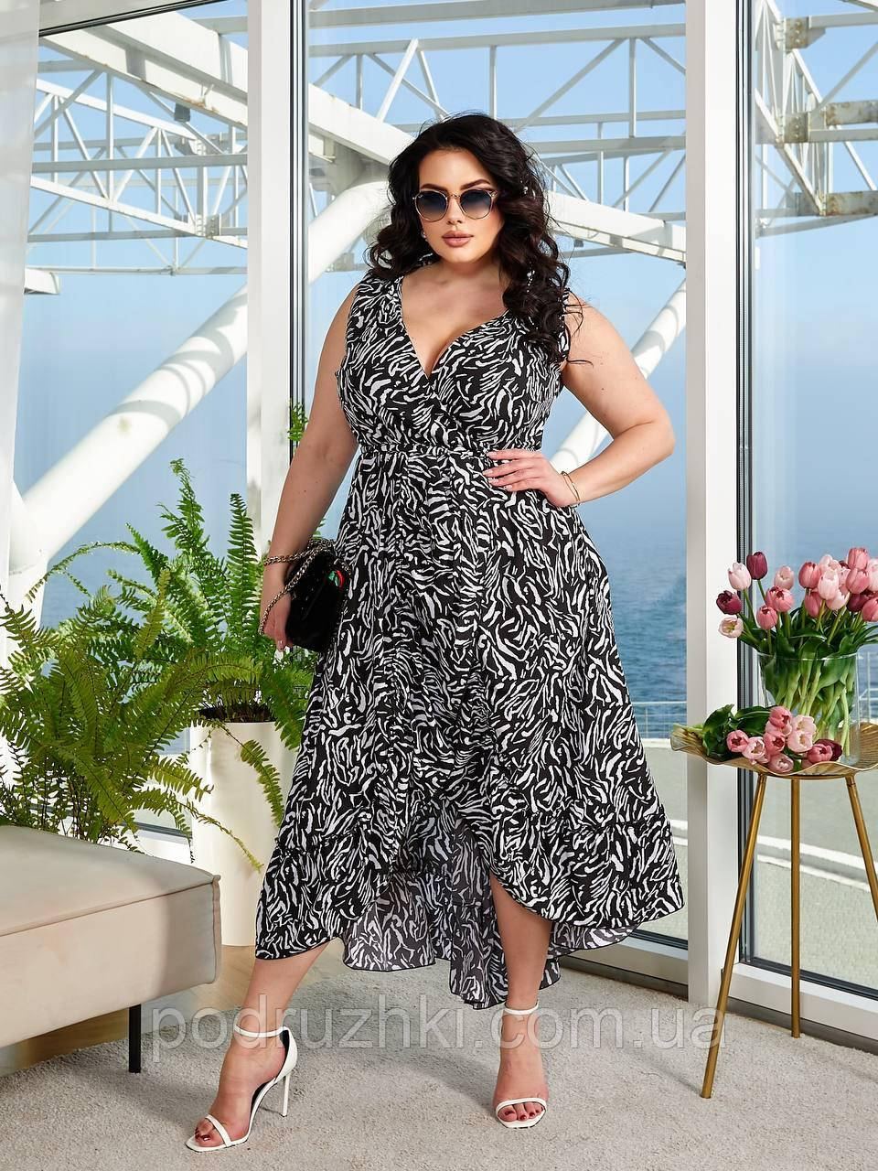 Жіноче літнє плаття запах, принт горох Тканина: софт Розміри: 50-52,54-56,58-60, фото 1