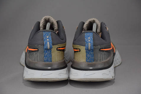 Nike 27 flyknit grey best sale
