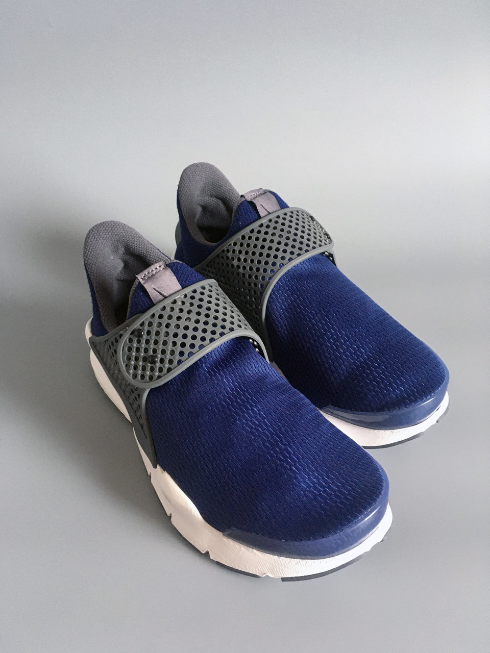 Nike sock cheap dart