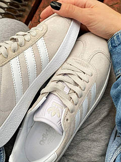 Adidas gazelle beige mujer discount