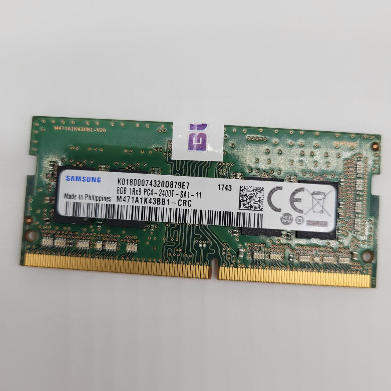 Оперативна пам'ять для ноутбука Samsung SODIMM DDR4 8Gb 2400MHz PC4-19200 1Rx8 CL17 (M471A1K43BB1-CRC) Б/В