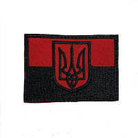 Шеврон на липучках Флаг красно-черный с гербом ВСУ 6,5х4,5 см