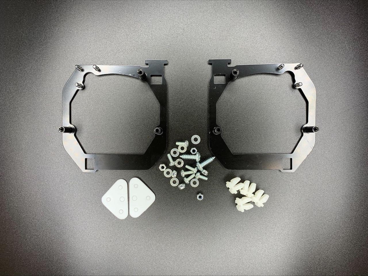 Перехідні рамки для заміни лінз Toyota Land Cruiser 200 у фари автомобіля 103341