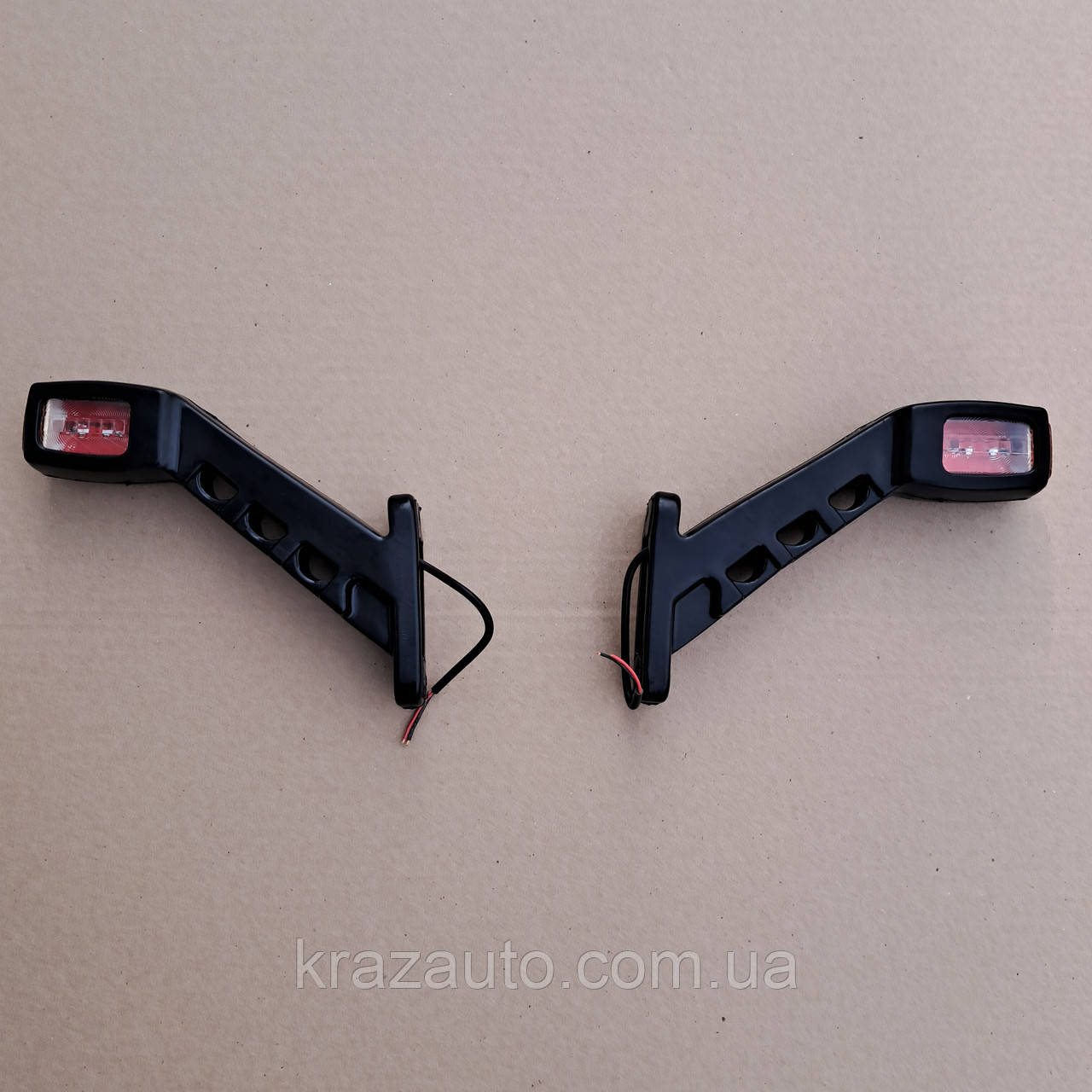Ліхтар габаритний LED правий + лівий, ріжок прямий, 12-24 V (6LED 18 см) Туреччина 000004751