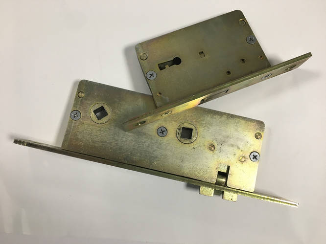 Купить Замок тамбурной двери пассажирского вагона, Спецтехэкспорт, под ...