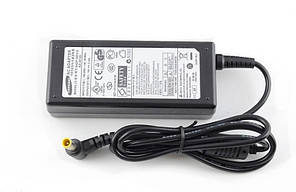 Блок живлення 6,5-4,4 pin 2,14A 14V Samsung бу