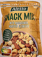 Ореховый микс с Макадамией Alesto Snack Mix With Macadamia, roasted&salted 200г Польша