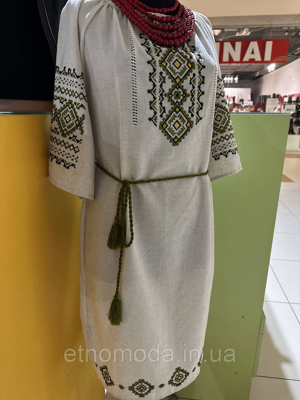 Плаття-вишиванка натуральний льон сукня ручна вишивка Орнамент