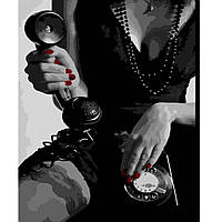 Картина за номерами Strateg ПРЕМІУМ Жінка з телефоном розміром 40х50 см (HH035)