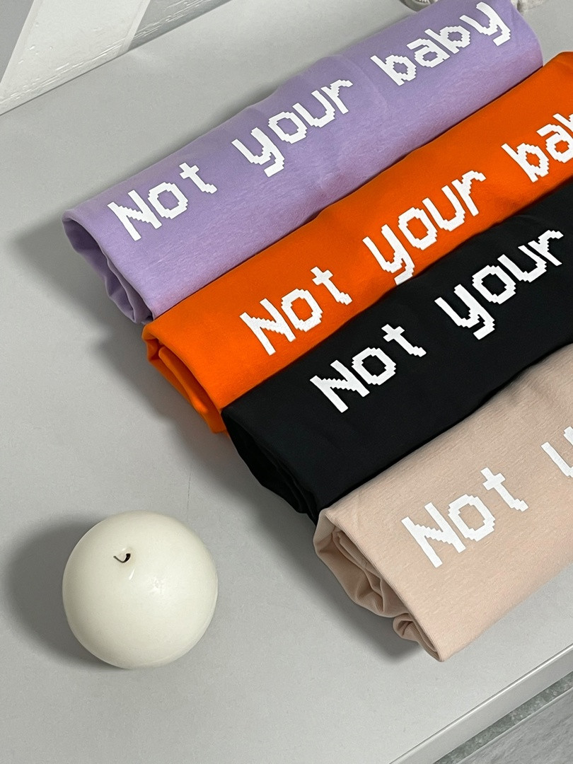 Жіноча футболка літня "Not your baby"