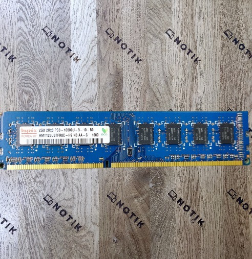 Оперативна пам'ять Hynix DIMM 2GB 2Rx8 PC3-10600U-9-10-B0 DDR3 1333Mhz (HMT125U6TFR8C-H9)