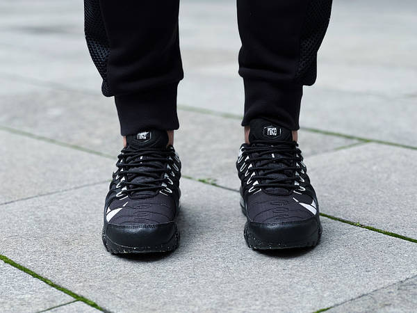 Nike hotsell 207 react