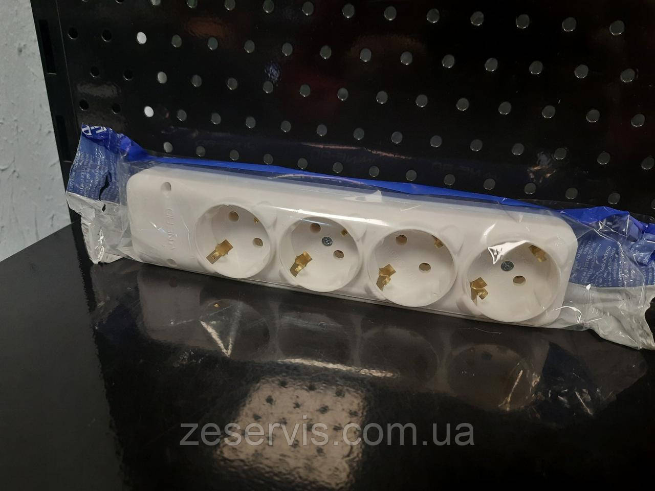 Колодка 4 гнізда з заземленням, біла, Ne-Ad, фото 1