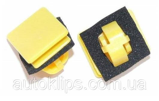 кліпса кріплення молдингу, порога Hyundai H1, Elantra, Santa Fe, Sonata, Tucson 2006-10/Daewoo Lanos sport