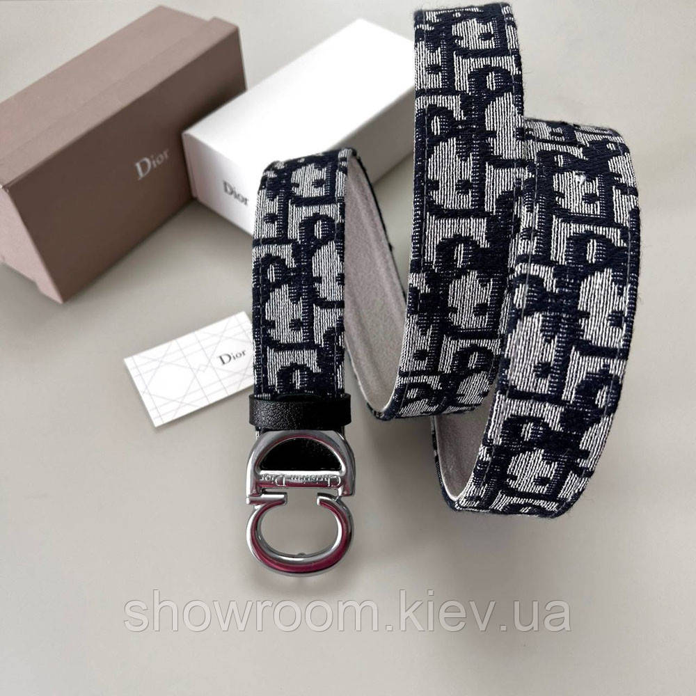 Жіночий брендовий шкіряний ремінь (0115) silver