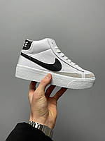 Женские кроссовки Nike Blazer Mid Platform 'White Black' найк белые кожаные