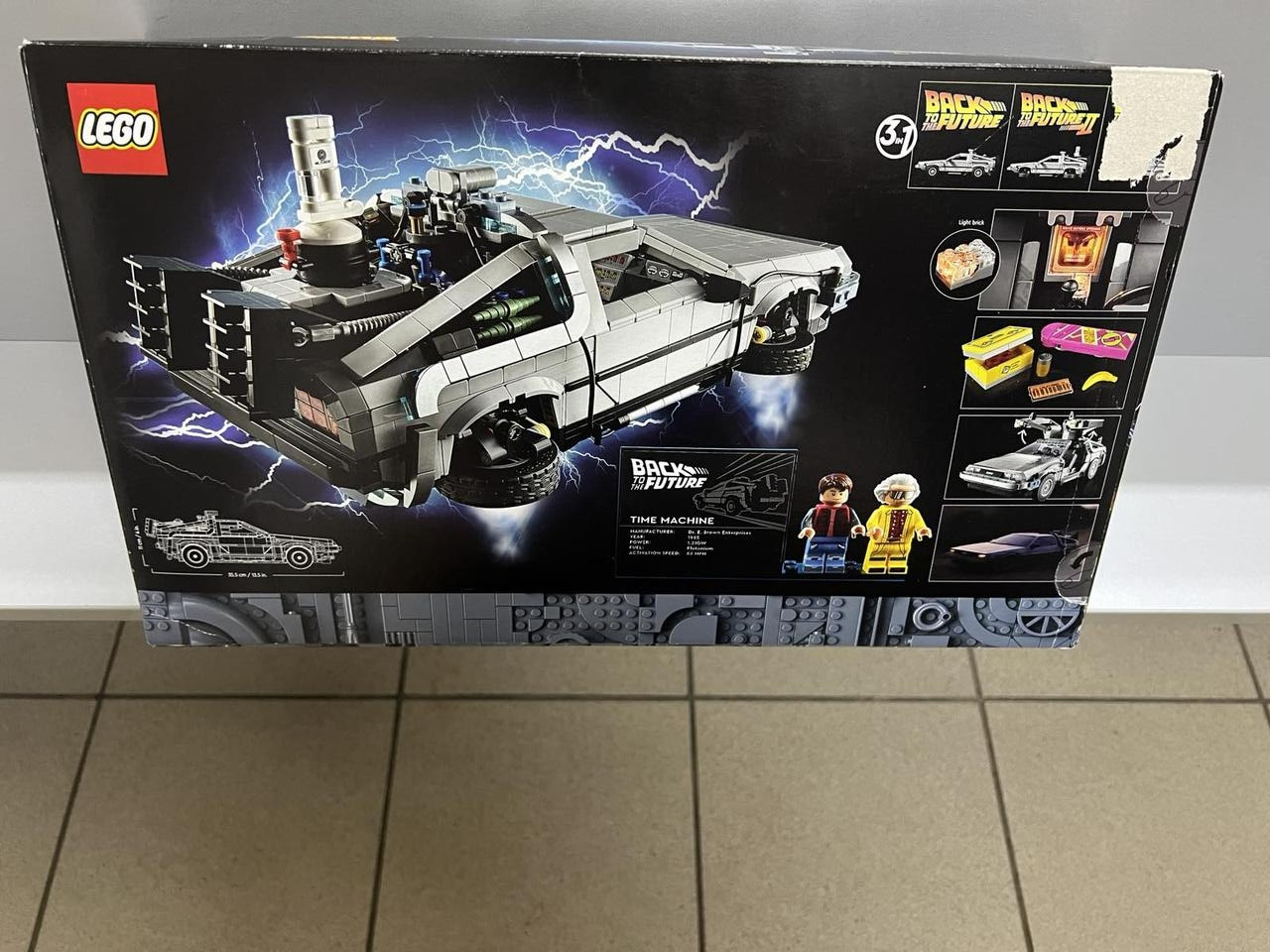 LEGO Creator Expert Машина времени Назад в будущее (10300) конструктор ...