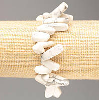 Браслет на гумці з натурального каменю Кахолонг крихта "голка" d-23х6-16х6мм +- купити біжутерію дешево оптом в інтернеті