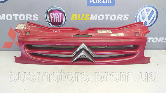 Решетка радиатора для Citroen Berlingo 1996-2003 9635603977