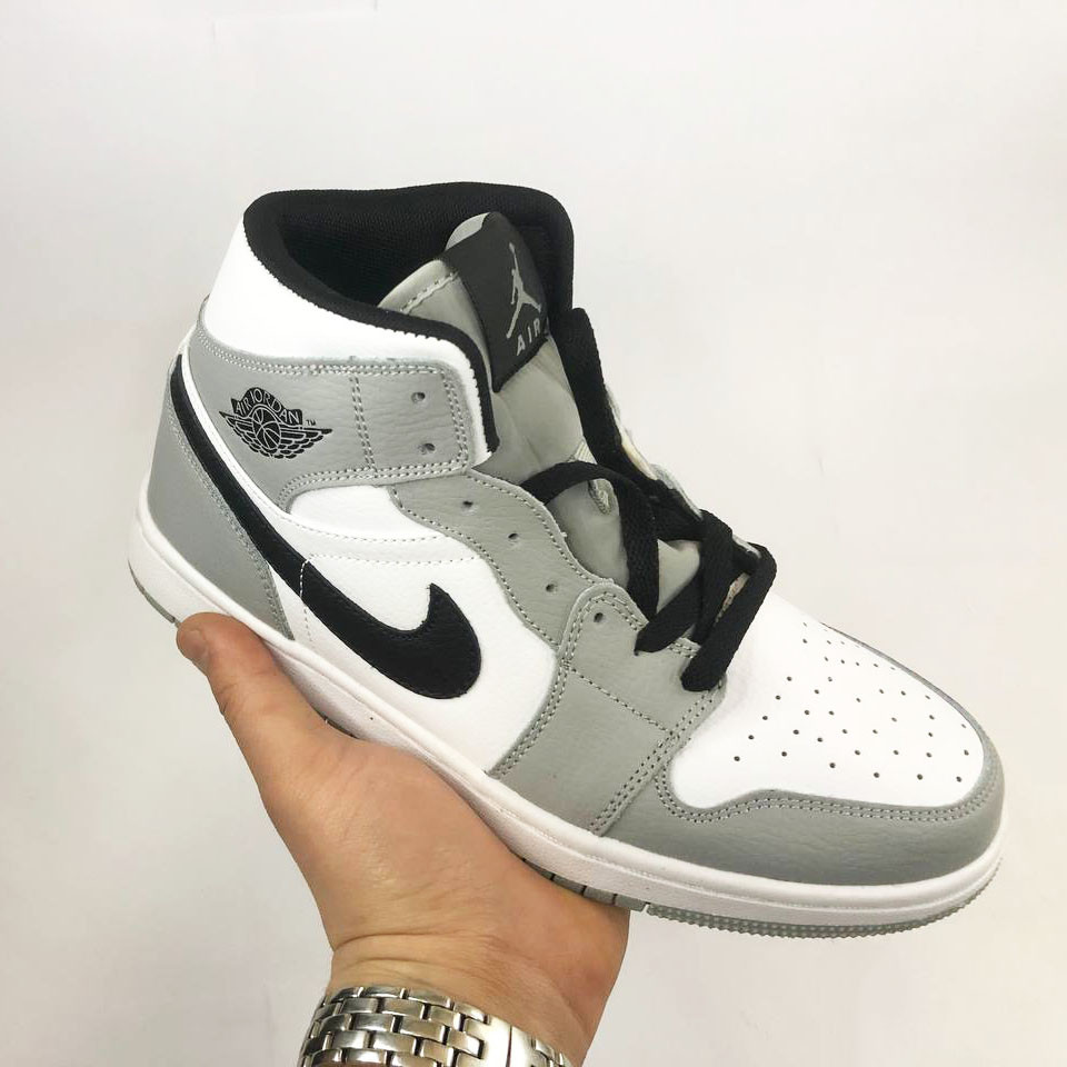 Чоловічі кросівки Nike Air Jordan 74334. Розмір 36