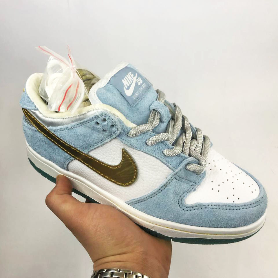 Чоловічі кросівки Nike Air Force 36582. Розмір 39