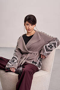В'язаний кардиган в етно-стилі "Христина" (капучіно, чорний, білий)