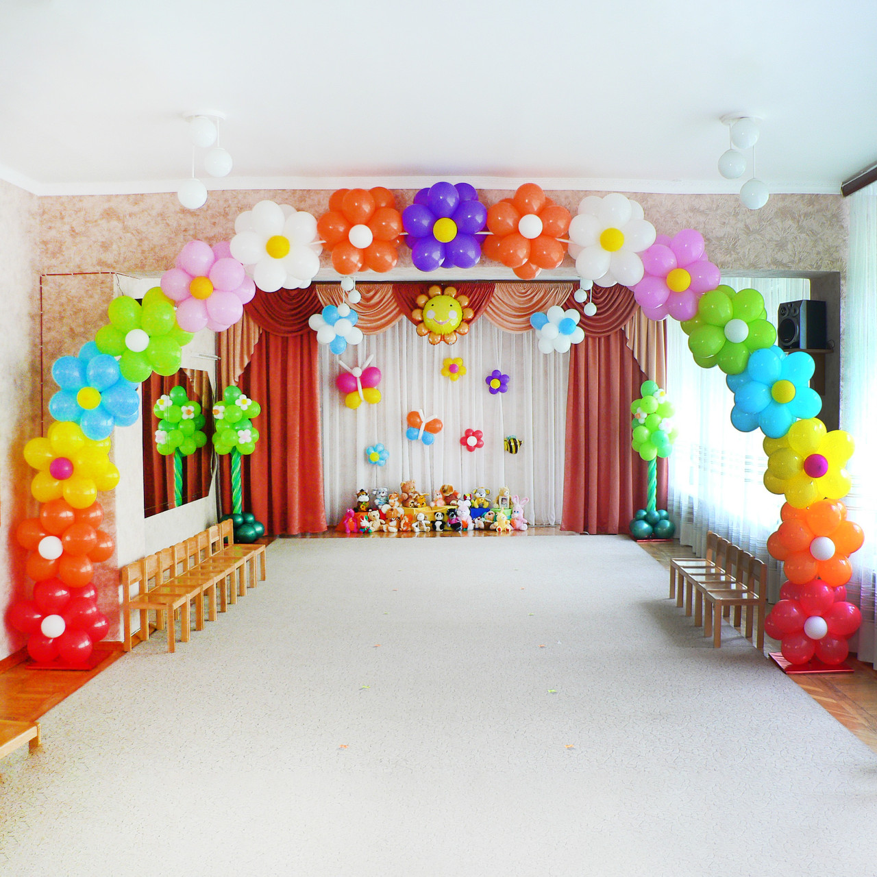 Оформление на выпускной в деском саду садике Украшение актового зала ...